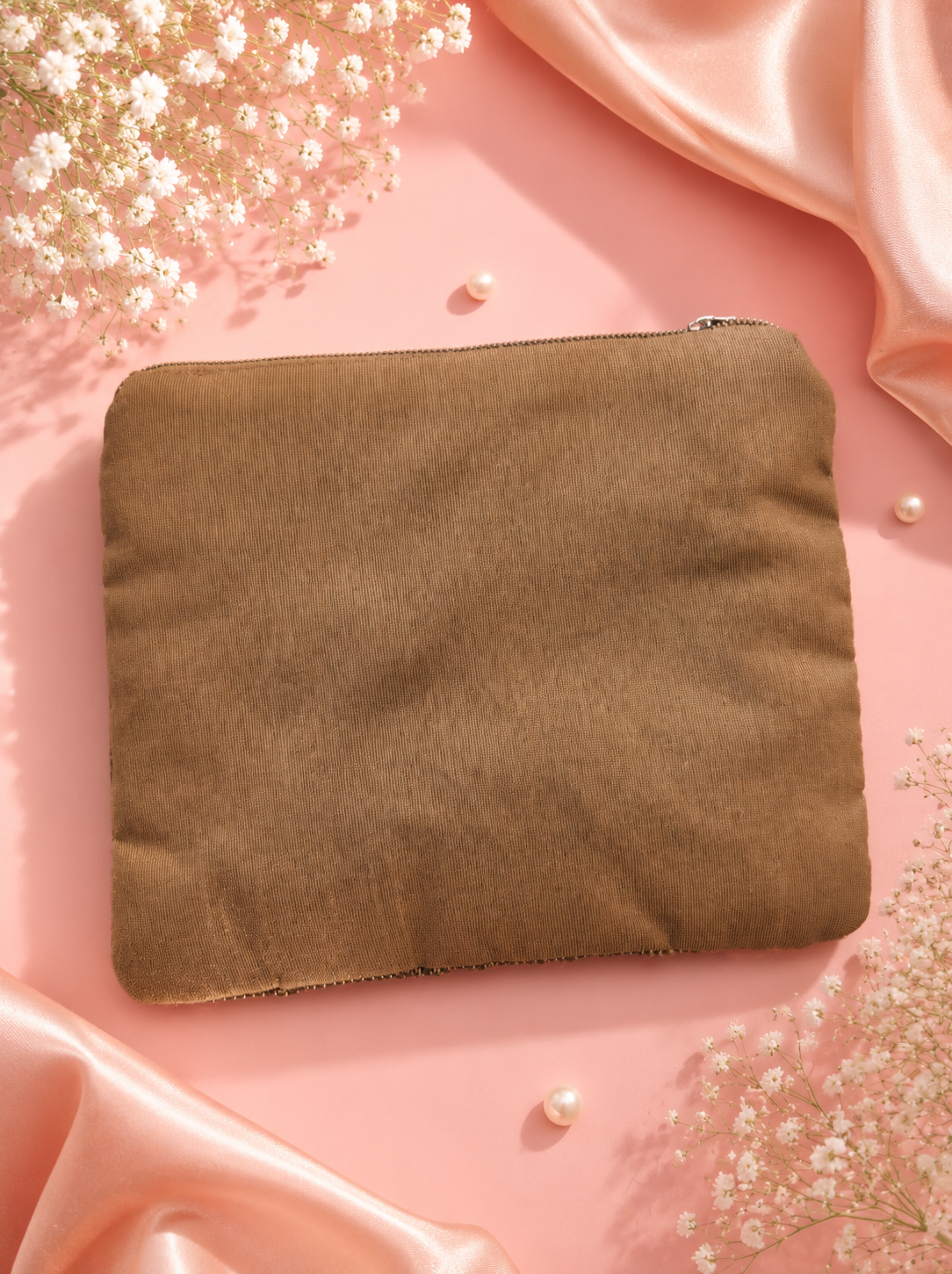 Beadd Bee coin pouch — Zohricanada