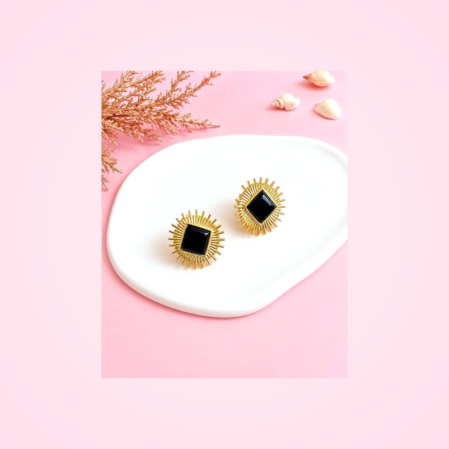 Black Gold Sunburst Studs — Zohricanada