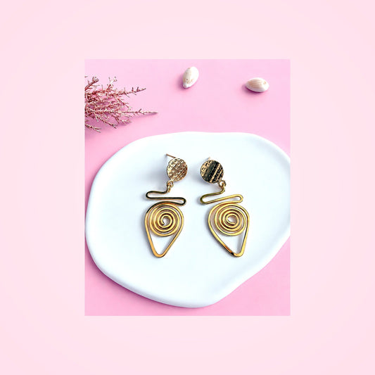 Gold Statement Earrings — Zohricanada